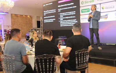 "Uma roubada": Especialista fala sobre acordo Mercosul-UE; veja outras questões do cenário geopolítico