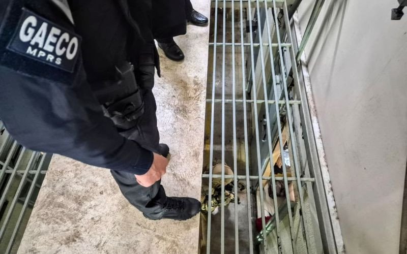 Operação faz buscas na Serra a suspeitos de aplicar o golpe dos nudes | abc+