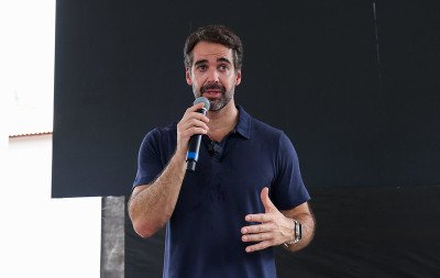 Leite ou Caiado? Governador do RS afirma que escolha de candidato à Presidência será decisiva para identidade do PSD