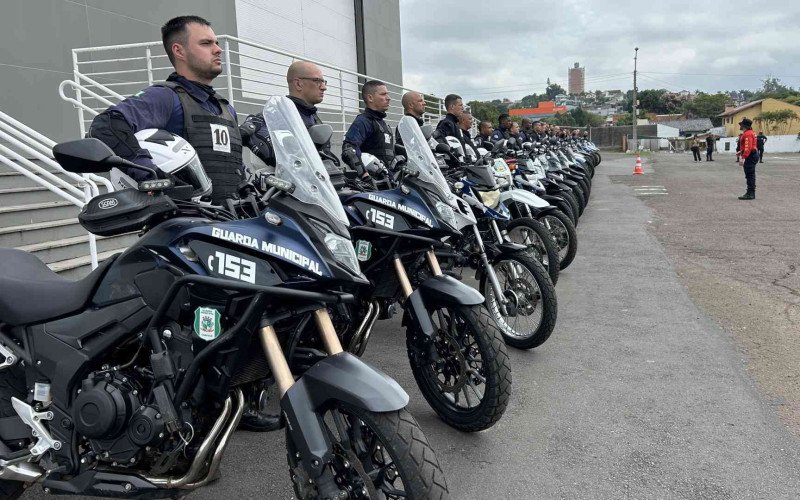 Curso promovido pela Guarda Municipal de Novo Hamburgo forma agentes de diferentes cidades do RS e até de Santa Catarina para realizar o patrulhamento com motos