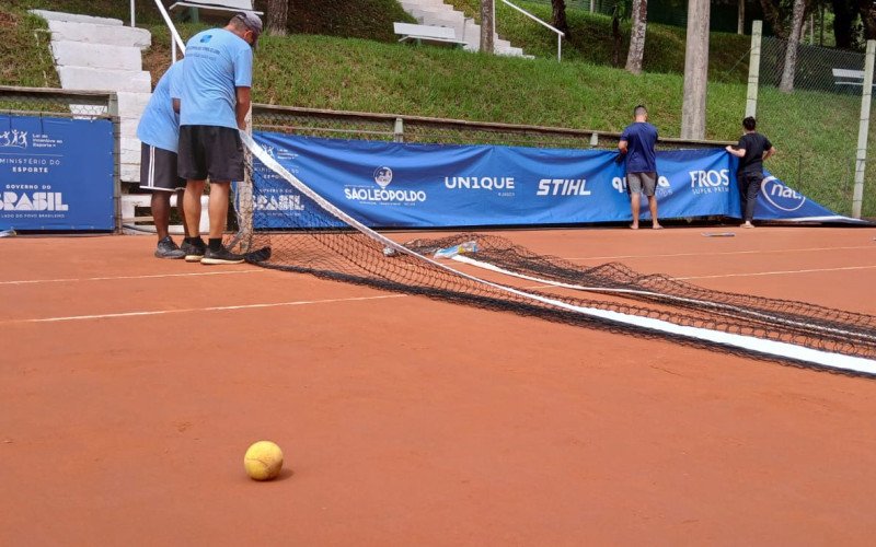 Preparação do São Leopoldo Tênis Clube para receber o São Léo Open 2026