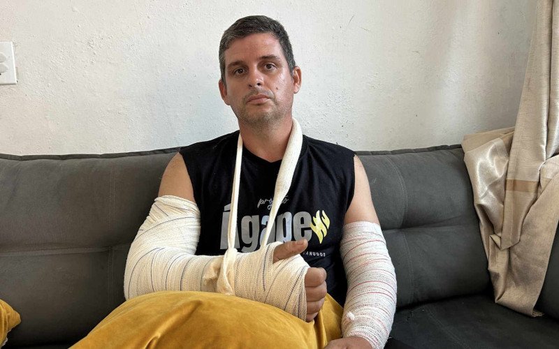 Ricardo de Oliveira, 41 anos, já recebeu alta do hospital e inicia a recuperação em casa