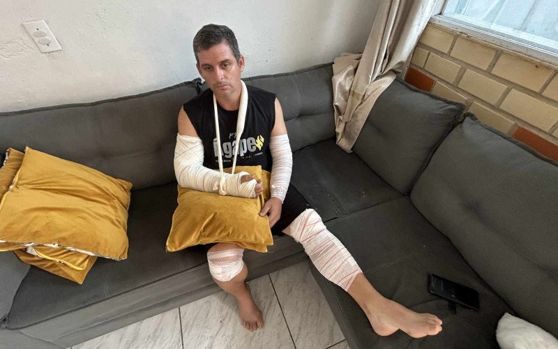 Ricardo de Oliveira, 41 anos, já recebeu alta do hospital e inicia a recuperação em casa