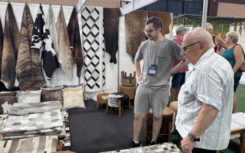 Feira representa a importância do setor coureiro para a cidade
