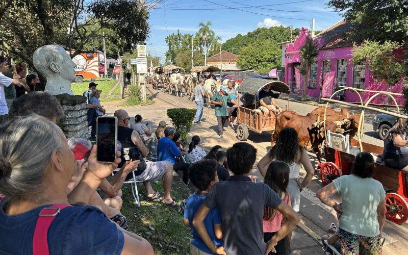 Carreteada de Lomba Grande reúne cerca de 350 carretas e 3 mil pessoas na edição de 2026