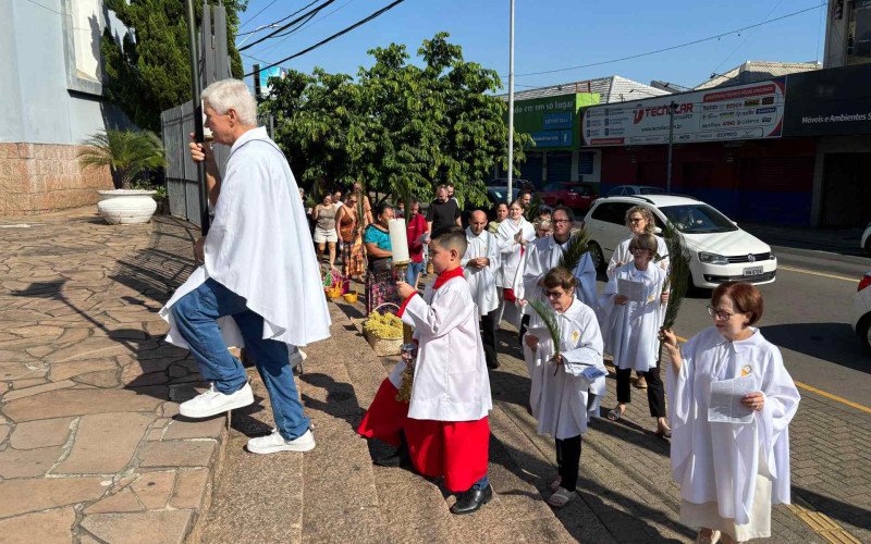 Procissão de Domingo de Ramos na Catedral são Luiz Gonzaga | abc+