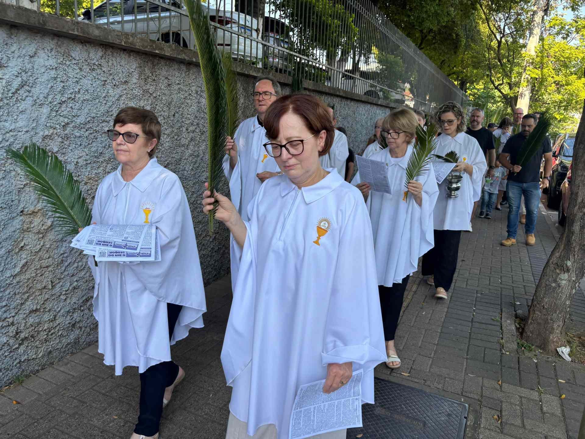 Procissão de Domingo de Ramos na Catedral são Luiz Gonzaga