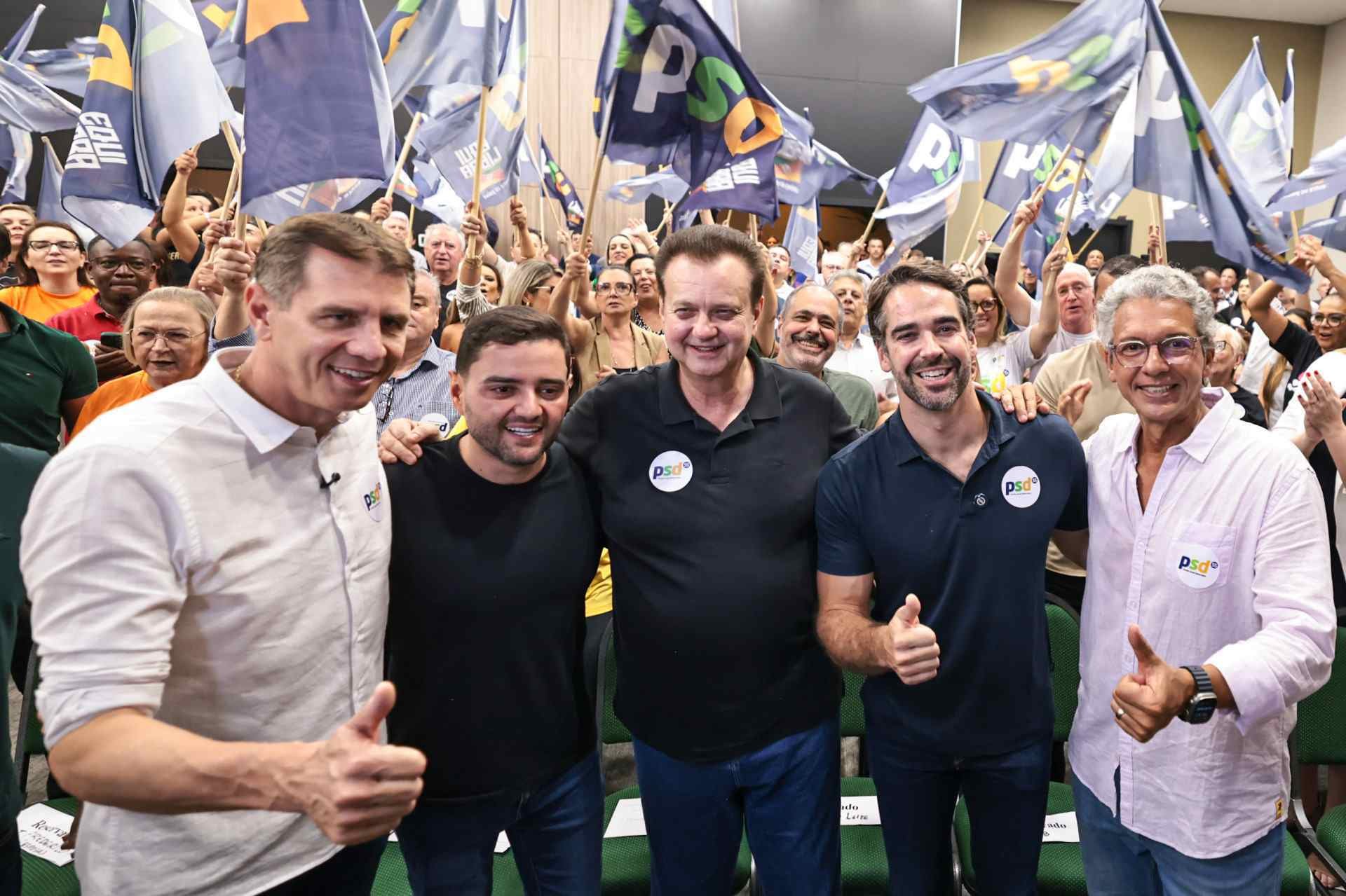 Evento na noite deste domingo com a presença de Kassab e Leite, em Porto Alegre, teve assinatura de fichas de Ernani Polo, Frederico Antunes e Aloísio Classmann