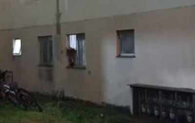 Homem é preso por tentativa de feminicídio após empurrar companheira de prédio em SP