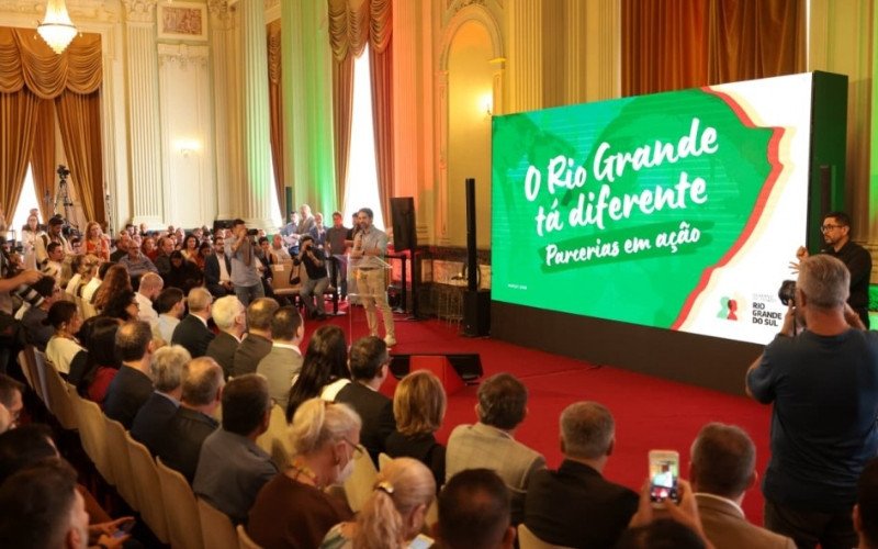 Projeto foi anunciado pelo governador Eduardo Leite, no Palácio Piratini, nesta segunda-feira (30) | abc+