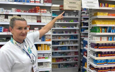 Preço dos medicamentos deve subir com reajuste anual; clientes e farmácias se preparam