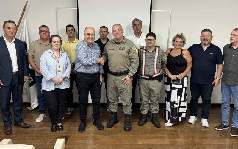 Encontro para debater problemas da RS-239 aconteceu na sede do Grupo Sinos, em Novo Hamburgo | abc+