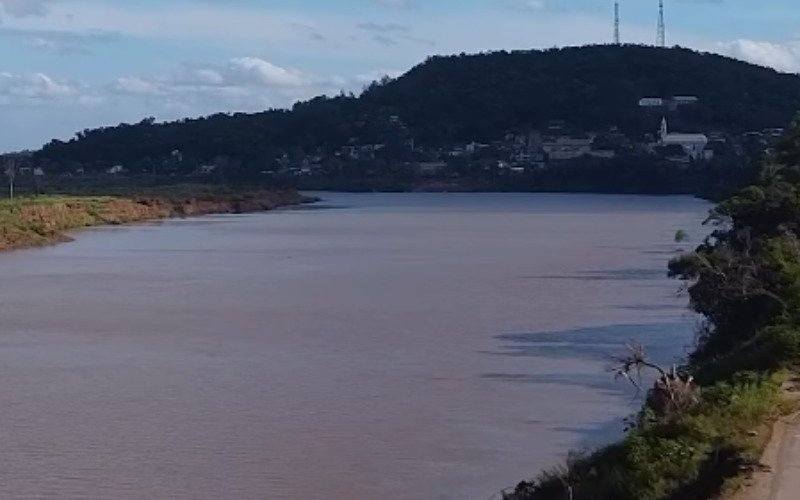 “A água não respeita limites políticos”: Especialista alerta para a urgência de cuidar das bacias hidrográficas