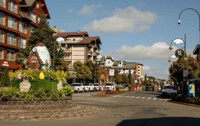 Anuário com principais indicadores do turismo em 2025 é lançado em Gramado