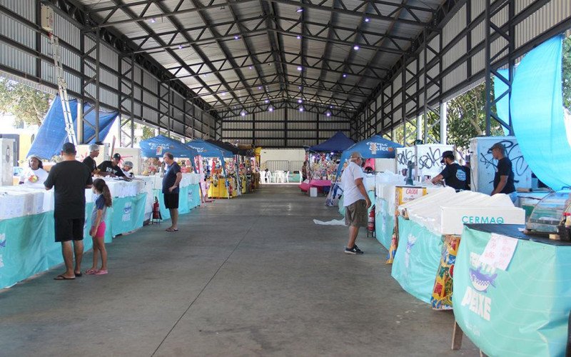 Feira do Peixe de Esteio começou na terça-feira (31), no Espaço Rei Pelé