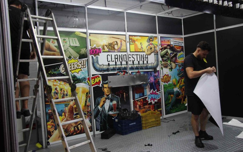 Montagem do Festival de Cervejas Artesanais | abc+