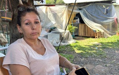 "Parece que estou vivendo um pesadelo": Mãe tenta reconstruir a vida após filha morrer em incêndio em Novo Hamburgo