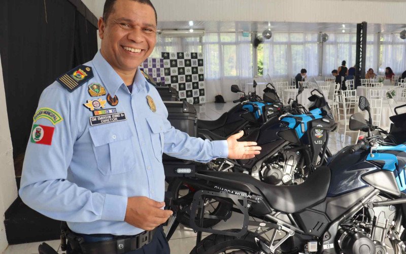 Diretor da GMNH, Emerson Edinei, comemora o investimento