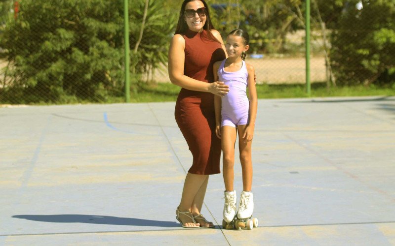 A Carolina Franchini, mãe da Helena, apoia toda a rotina de atleta da filha | abc+