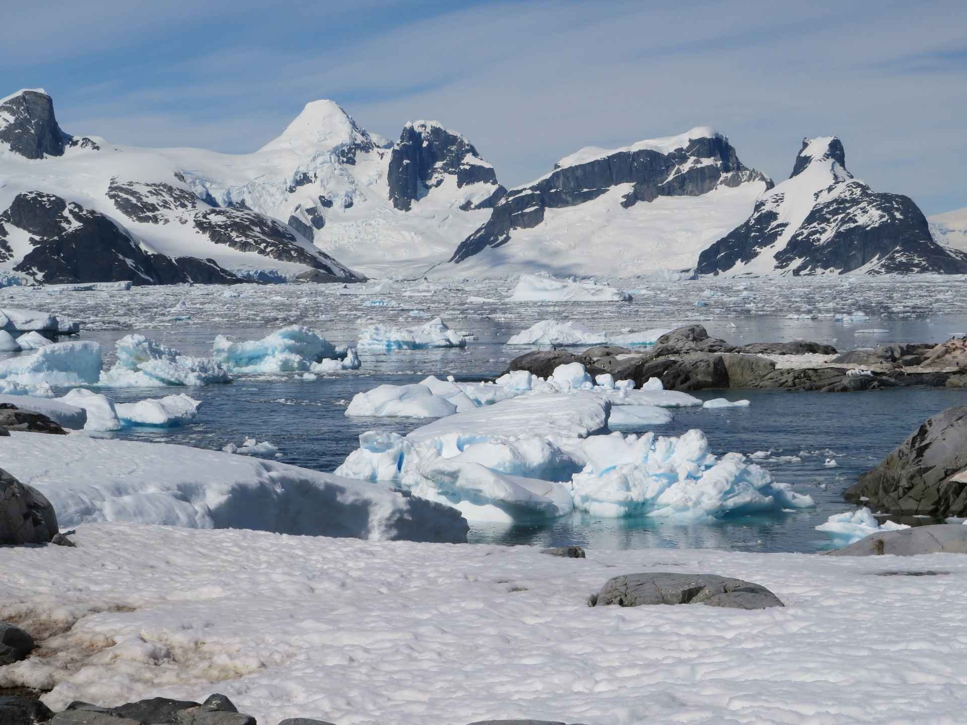 Antártida registra -76,4°C e alcança novo recorde de temperatura em março; entenda