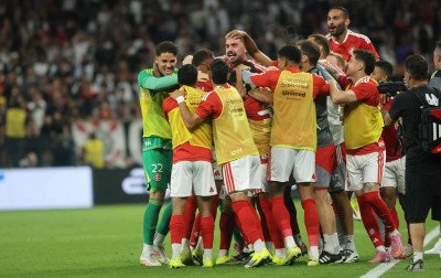 Na estreia de Lingard, Bernabei decide e Inter vence o Corinthians em Itaquera