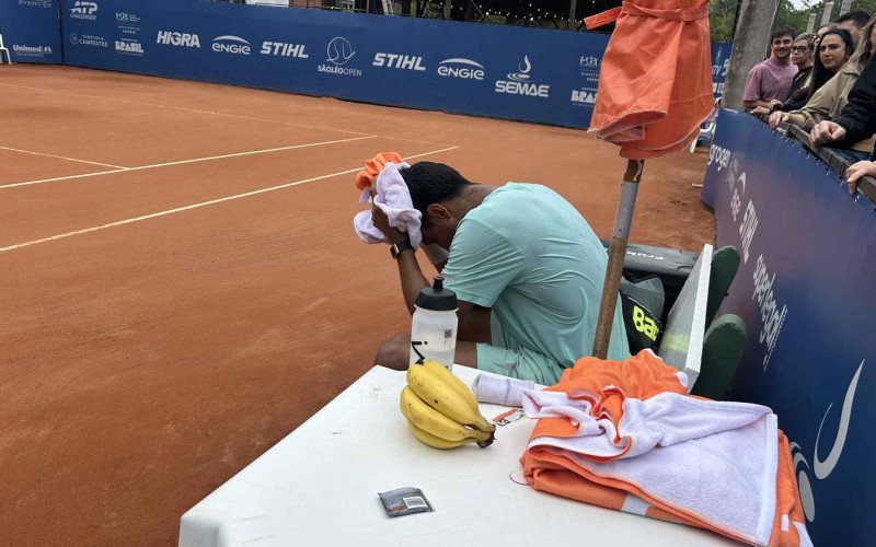 Boliviano Hugo Dellien lamentou o segundo lugarno São Léo Open de Tênis