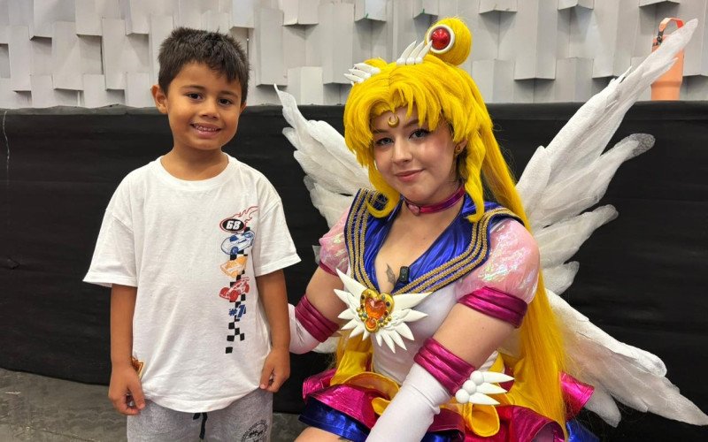 O pequeno Martin pediu foto com a personagem Sailor Moon | abc+