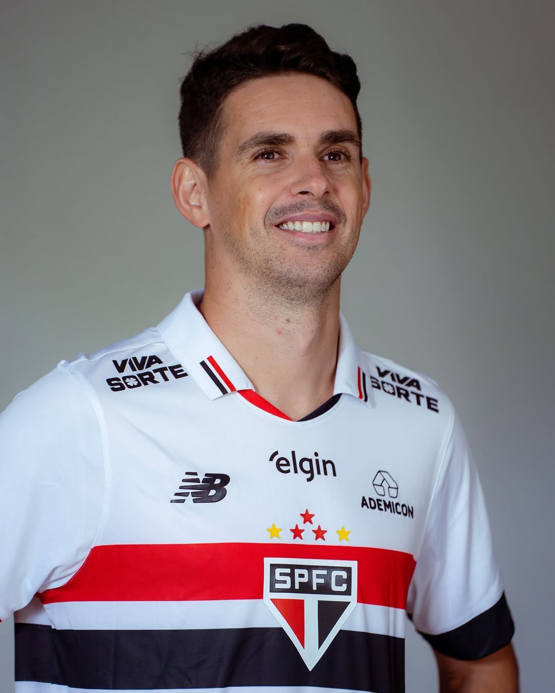 Autor do gol de honra do Brasil no 7 a 1, Oscar se aposenta do futebol