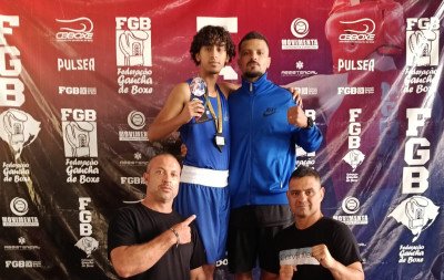 Alunos de projeto social leopoldense são campeões estaduais de boxe