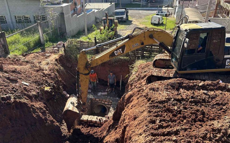 Obra na Rua Guapé, no Primavera, era aguardada há 10 anos pelos moradores 