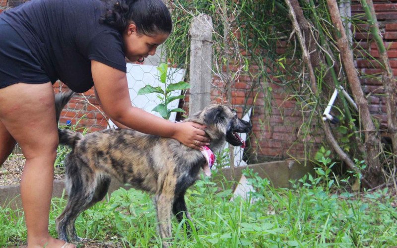 Thamyres comemora o reencontro com Princesa