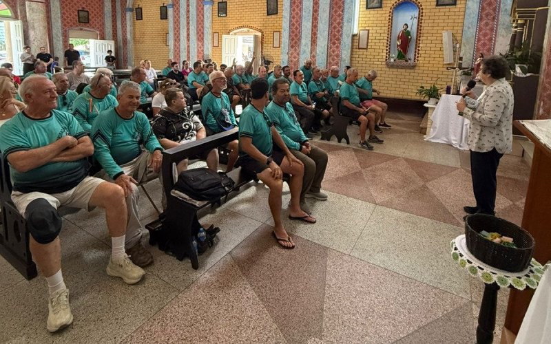 Peregrinação Caminho do Sul, em prol da beatificação de Padre Reus - chegada no Santuário de Santa Paulina 