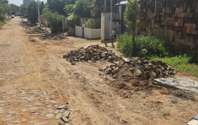 Obra de nova ETE leopoldense causa transtornos em ruas do Morro do Espelho