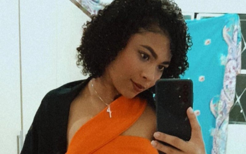 Ana Beatriz foi morta a facadas na manhã desta terça-feira | abc+