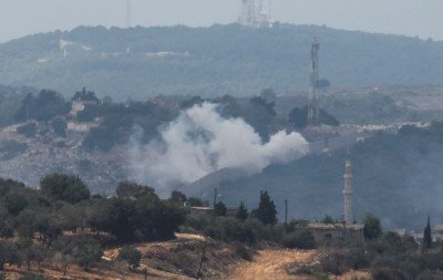 Hezbollah volta a atacar Israel após violação do cessar-fogo no Líbano
