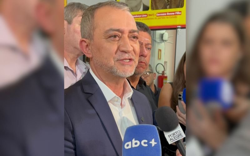 Edegar Pretto anuncia retirada de pré-candidatura ao Piratini