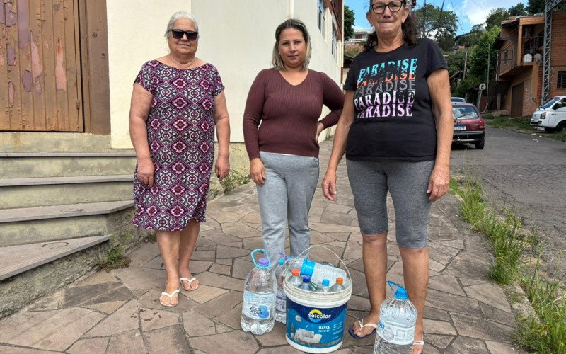 Gosto da água da Comusa leva moradores de Novo Hamburgo às bicas públicas