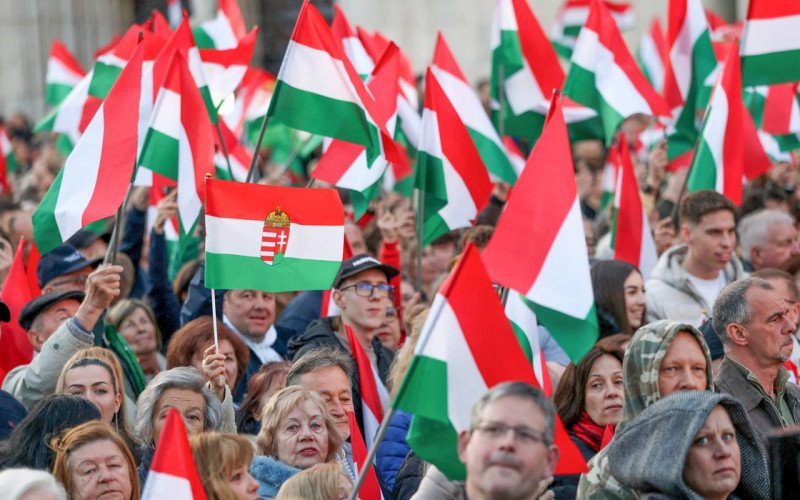 Hungria tem eleições neste domingo e Orbán pode deixar o poder | abc+
