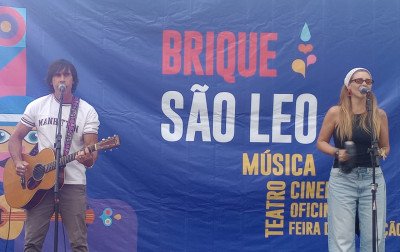 Lazer e cultura movimentam Praça do Imigrante na primeira edição do Brique São Léo 2026
