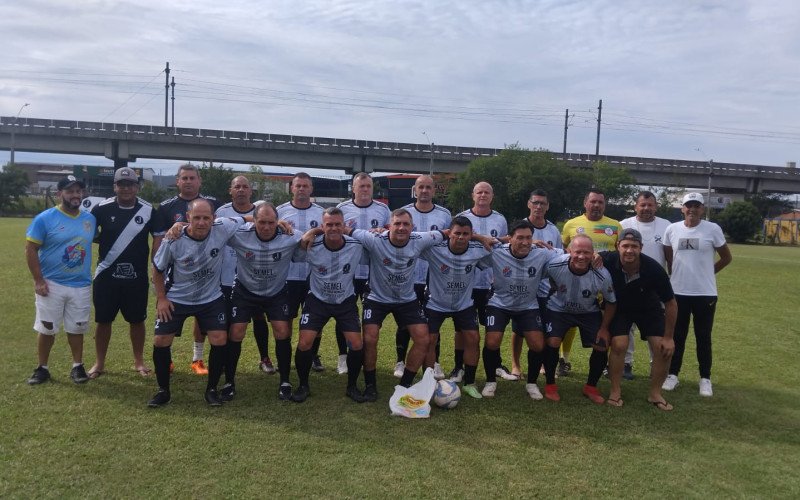 Time do Juventus venceu o Seral por 2 a 1 na estreia do primeiro Campeonato de Várzea de São Leopoldo Categoria 50+, o chamado Varzeano Cinquentão