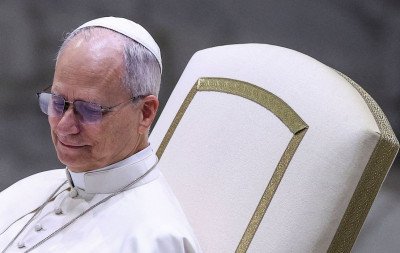 Vaticano anuncia primeira encíclica papal sobre IA: "Preservar vozes e rostos humanos"