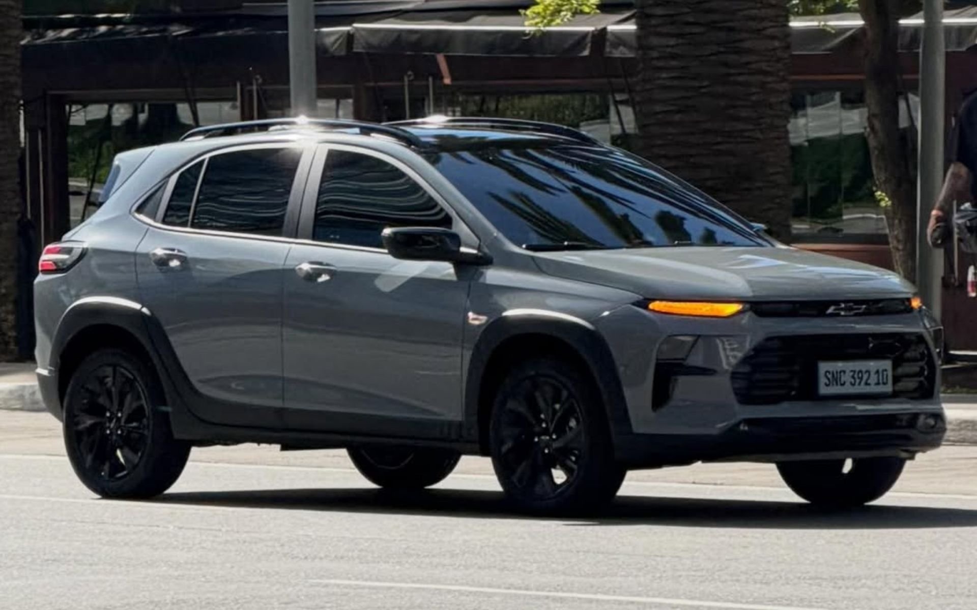 Chevrolet lan&ccedil;a novo Sonic fabricado em Gravata&iacute; com motor turbo de tr&ecirc;s cilindros; saiba os valores