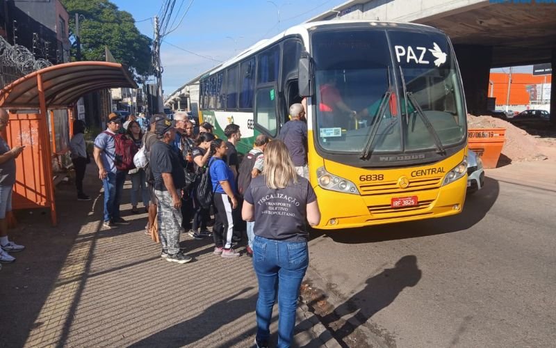 Sem opera&ccedil;&atilde;o de trens no Vale do Sinos, linhas de &ocirc;nibus s&atilde;o refor&ccedil;adas