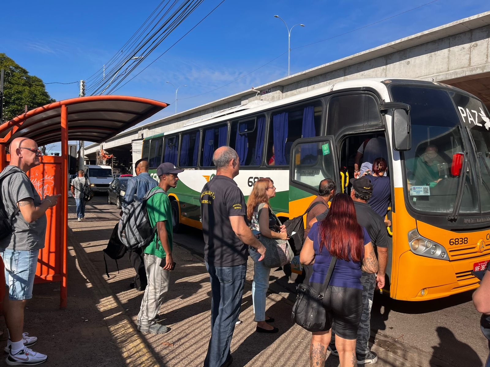“Estou atrasada”: Interrupção na linha da Trensurb causa transtornos para passageiros nesta segunda-feira