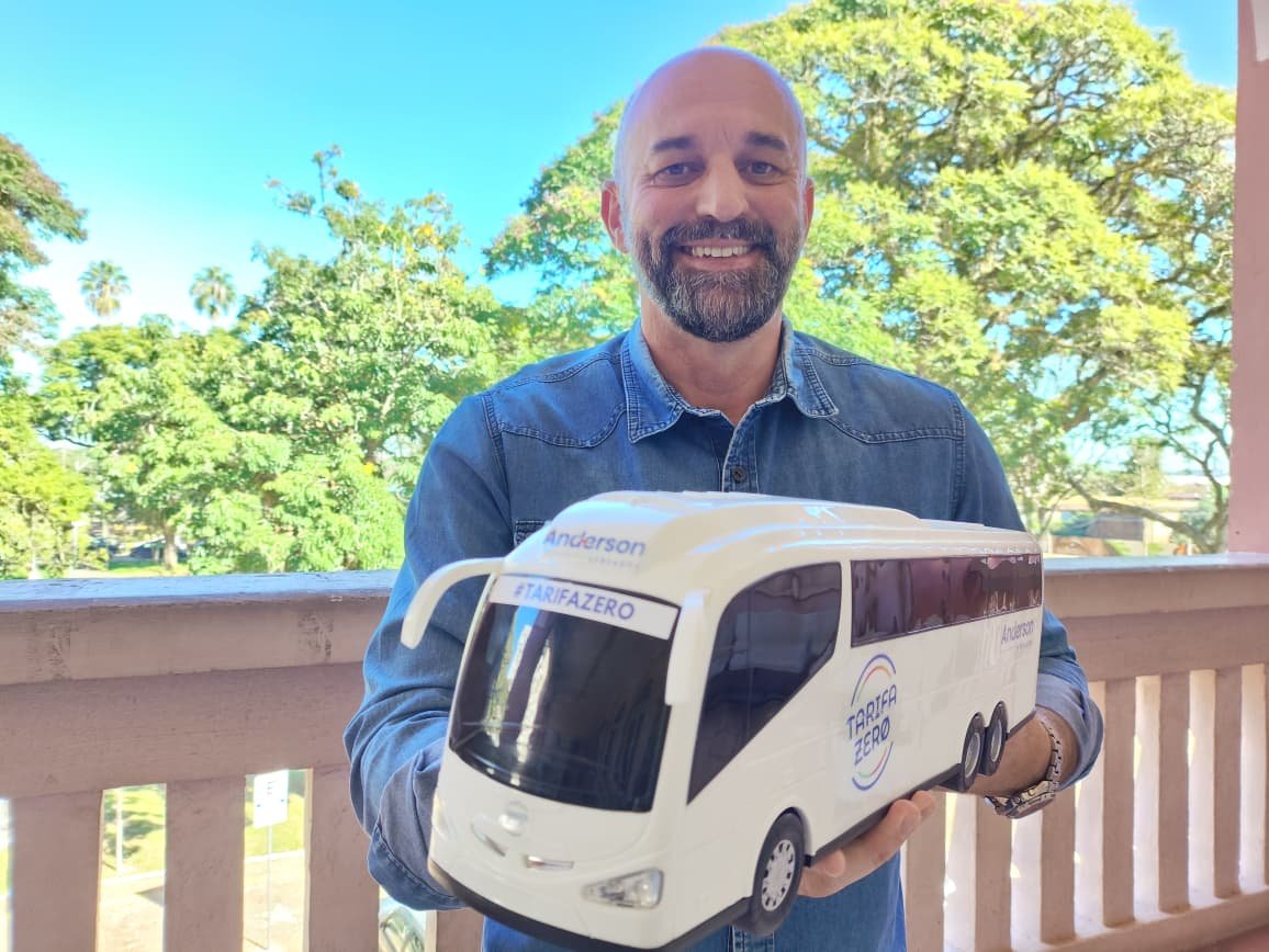 Encontro na Câmara de São Leopoldo debate projeto de Lei sobre Tarifa Zero nos ônibus
