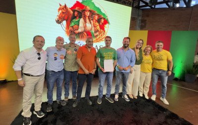 Resiliência climática, mobilidade urbana e dívida com a União são temas de carta entregue pela Granpal a Flávio Bolsonaro