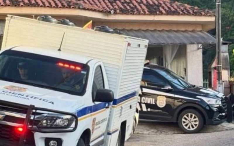 Casal de jovens foi encontrado morto dentro de apartamento alugado | abc+