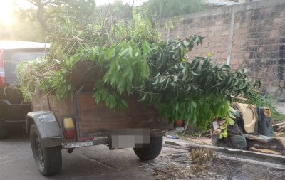 Homem é flagrado descartando lixo em ponto crítico de Novo Hamburgo
