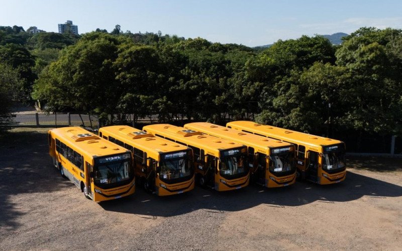 Recentemente, Novo Hamburgo recebeu cinco novos ônibus | abc+