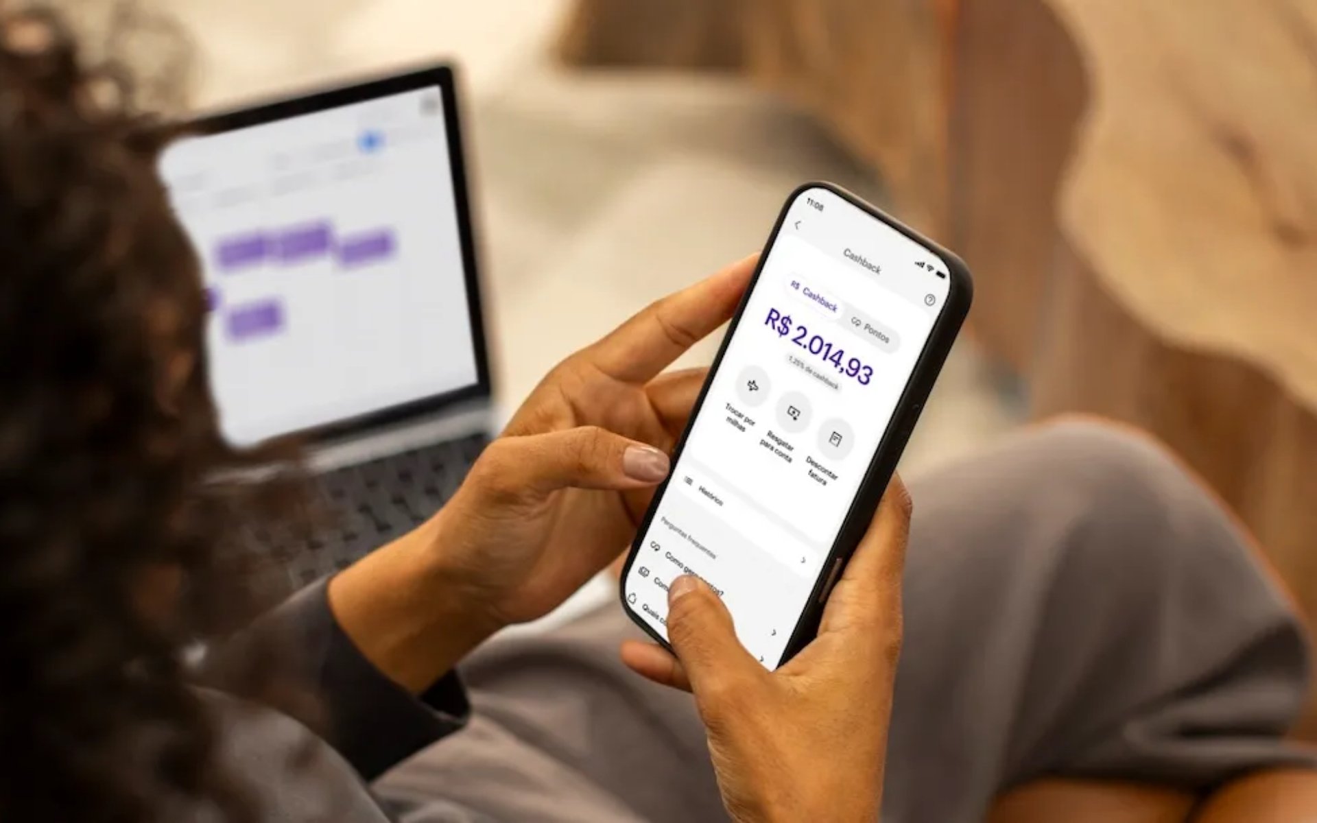 Nubank altera benef&iacute;cio e passa a cobrar a partir de R$ 11,90 pelo servi&ccedil;o; veja o que muda